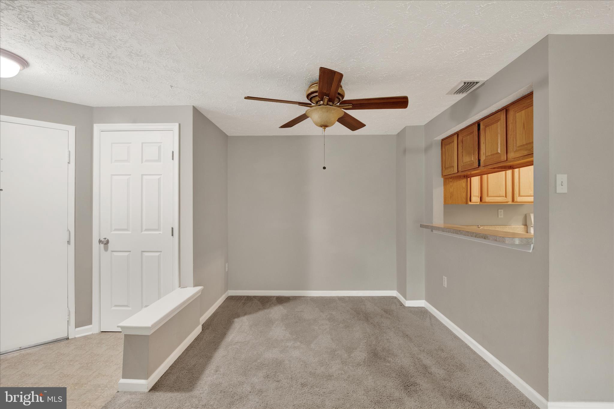 LAUREL WOODS - Residential
