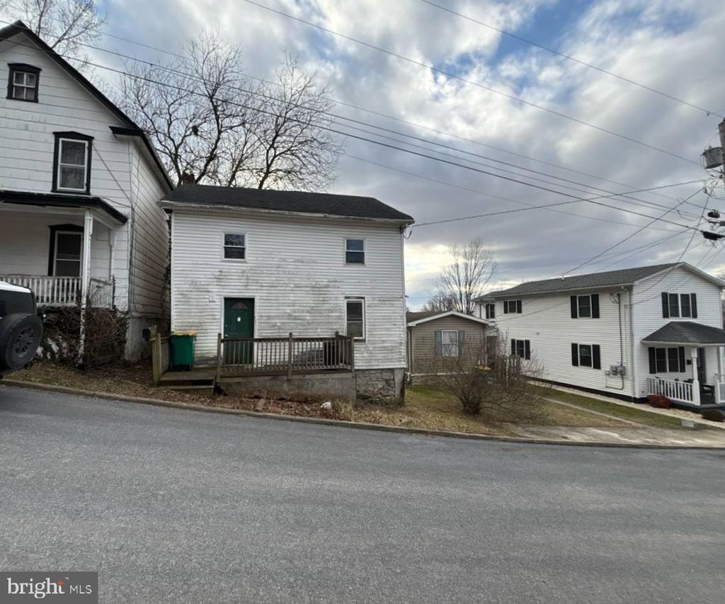 Photo of 218 E North Street, WAYNESBORO, PA 17268 (MLS # PAFL2032346)