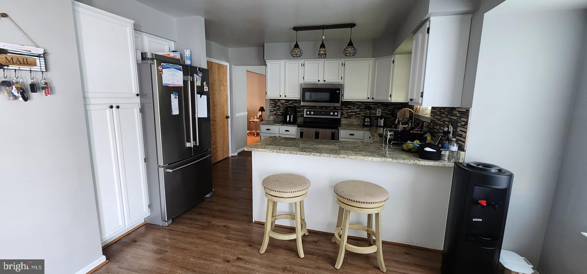 FOX RUN ESTATES - Residential