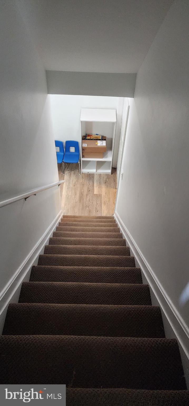 FOX RUN ESTATES - Residential