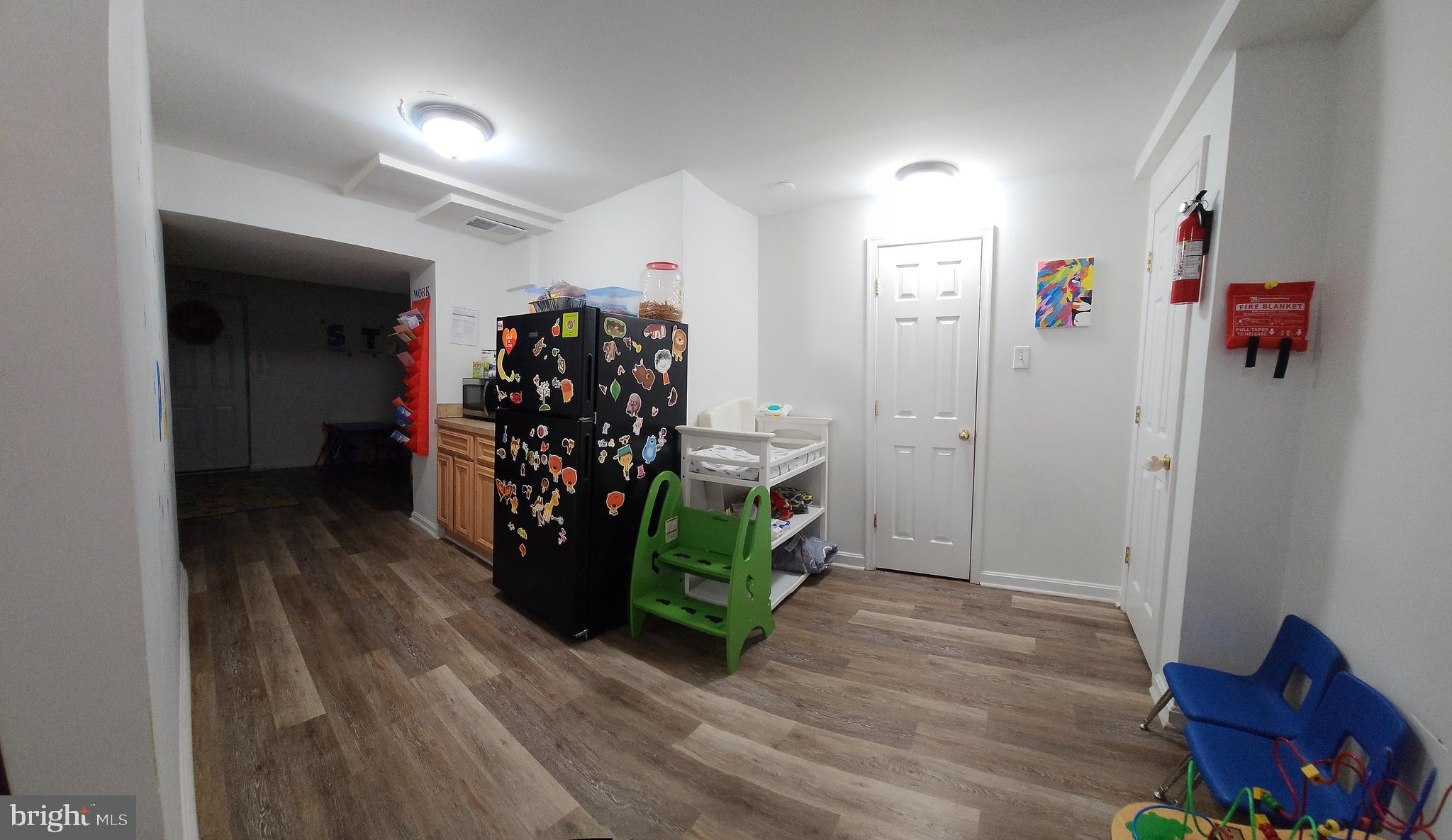 FOX RUN ESTATES - Residential