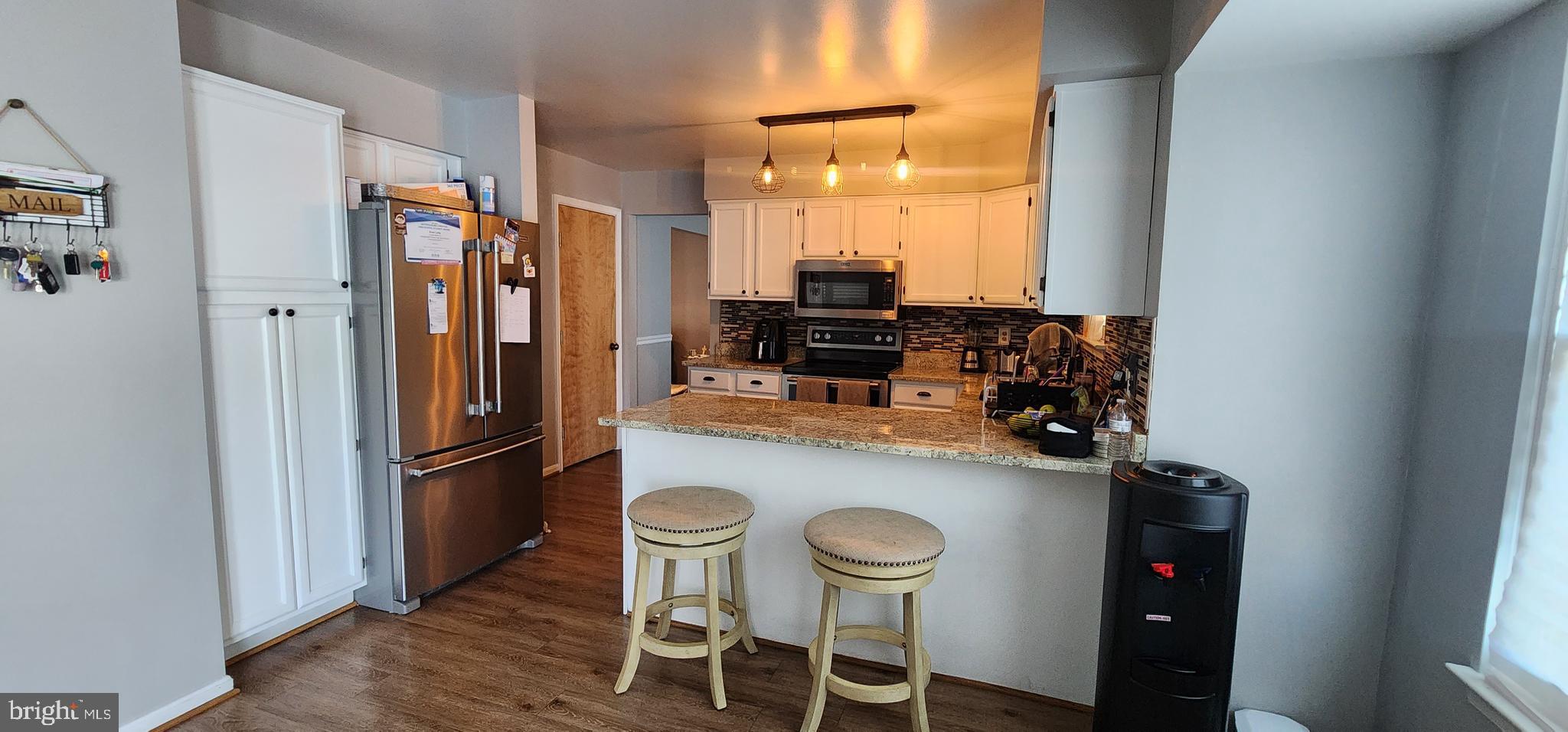 FOX RUN ESTATES - Residential