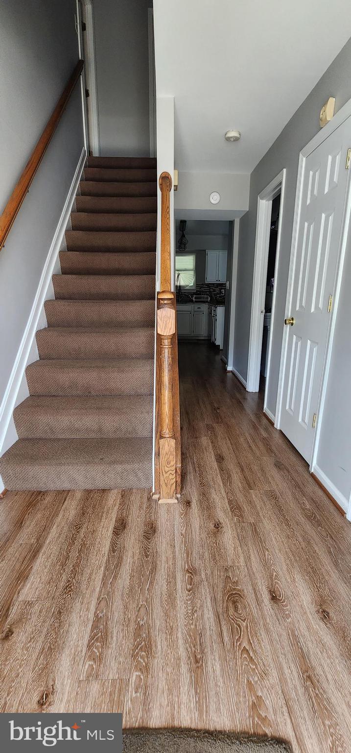 FOX RUN ESTATES - Residential