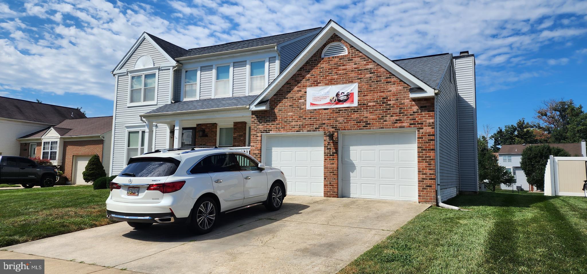 FOX RUN ESTATES - Residential