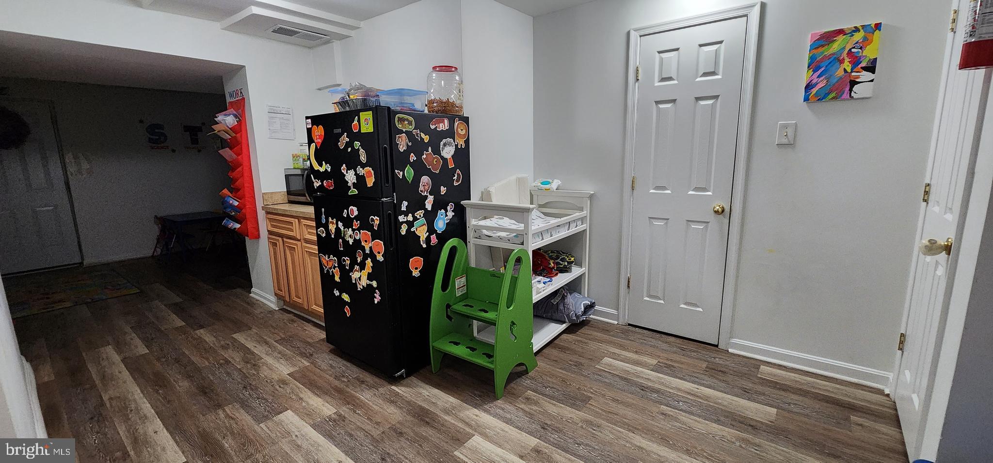 FOX RUN ESTATES - Residential