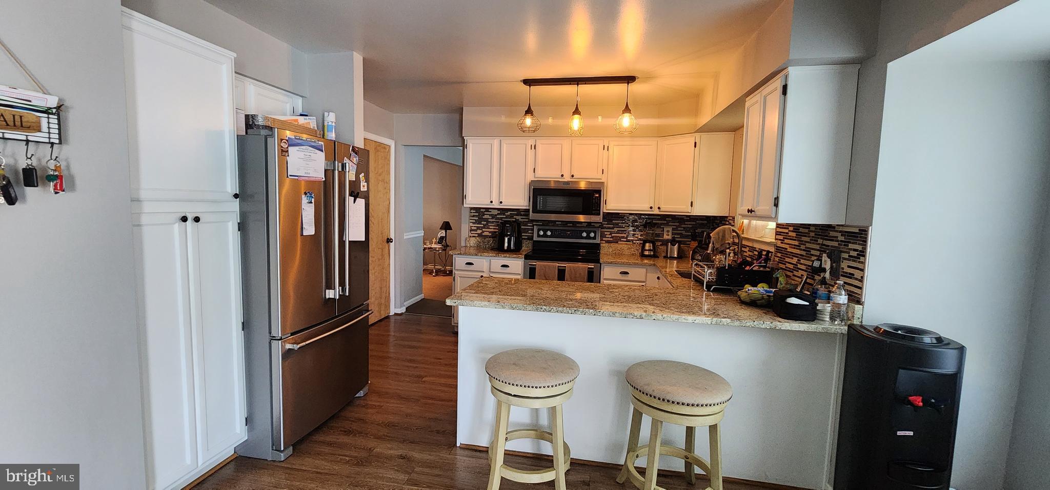 FOX RUN ESTATES - Residential