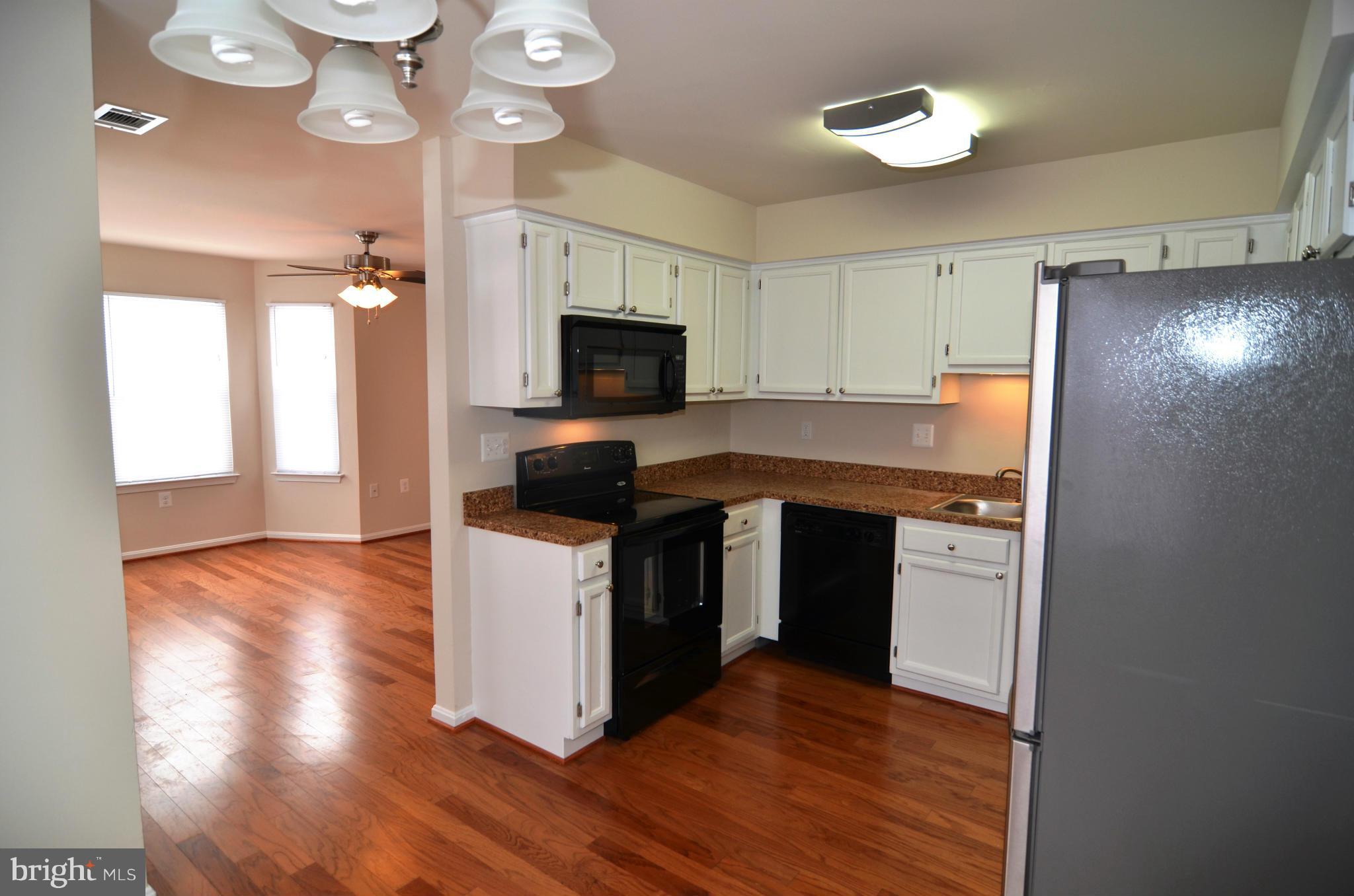 ST CHARLES SUB - HUNTINGTON - Residential Lease
