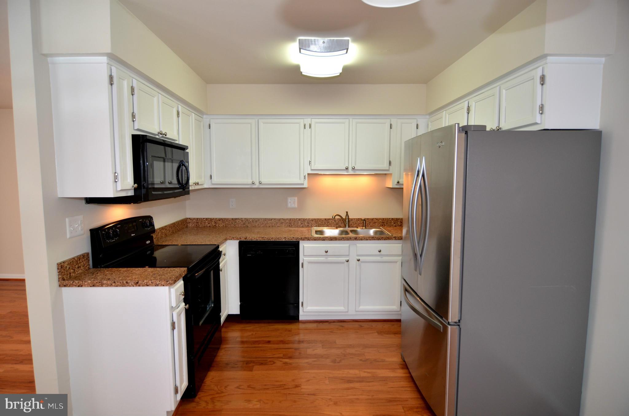 ST CHARLES SUB - HUNTINGTON - Residential Lease