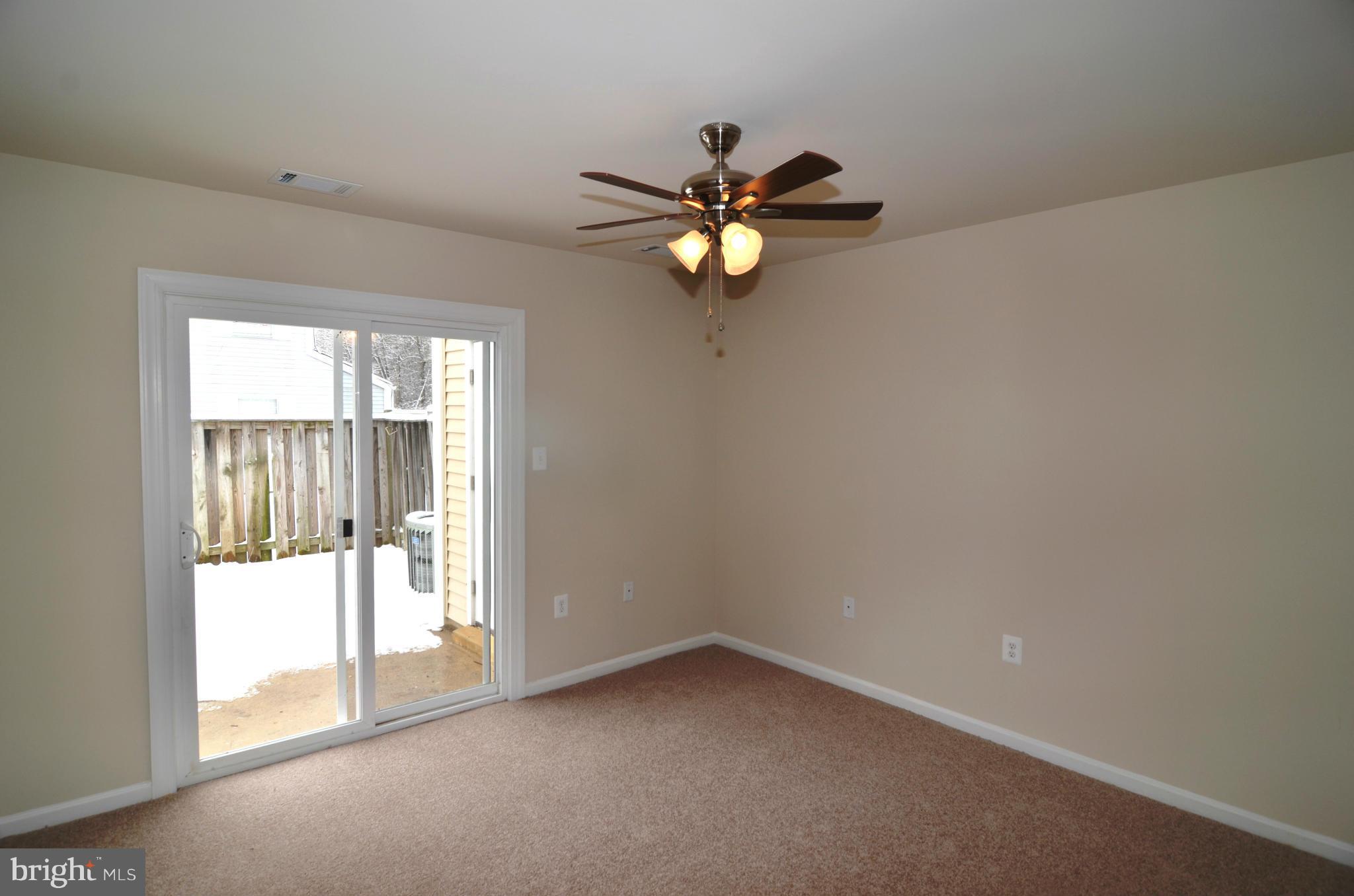 ST CHARLES SUB - HUNTINGTON - Residential Lease