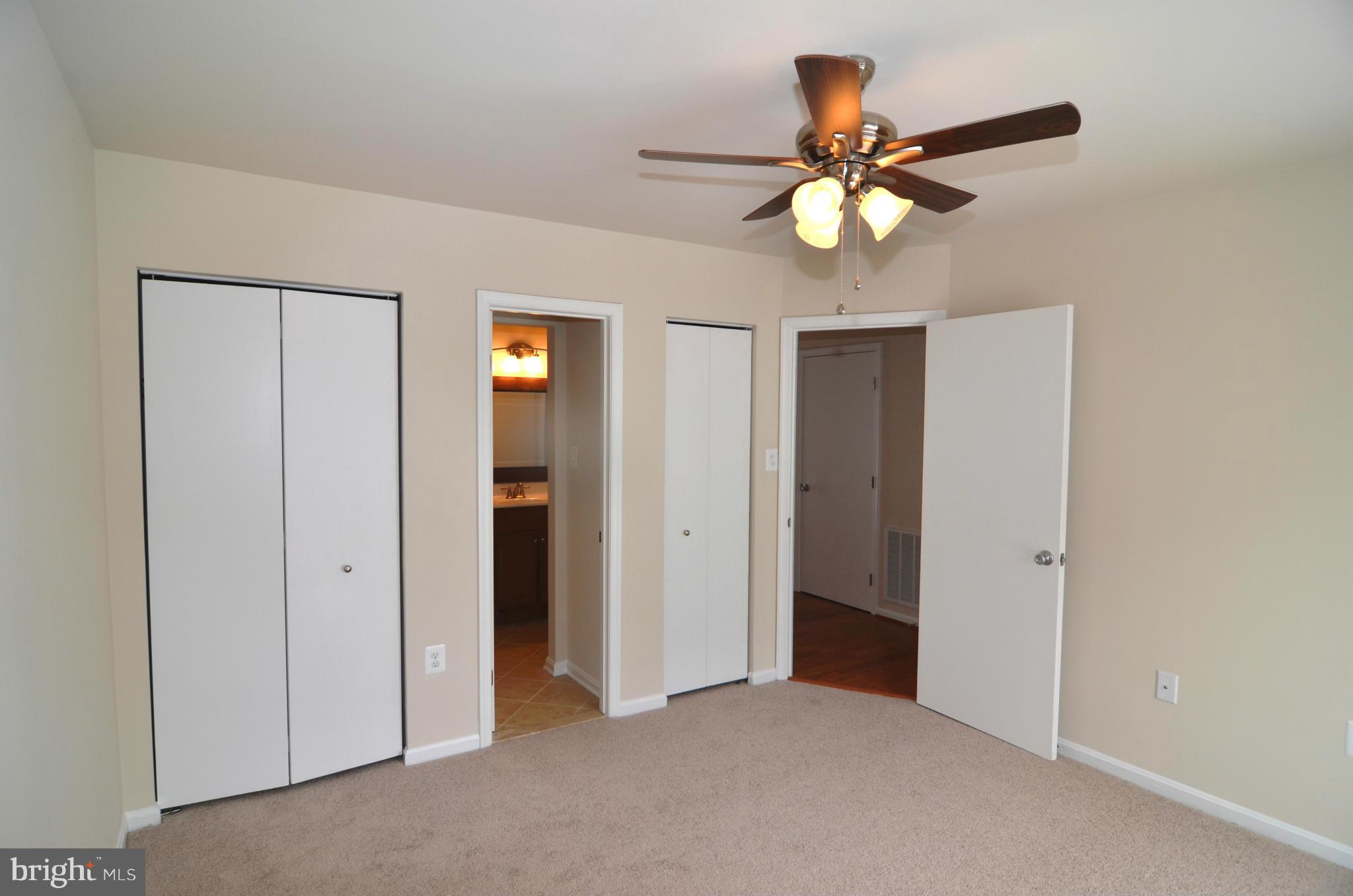 ST CHARLES SUB - HUNTINGTON - Residential Lease