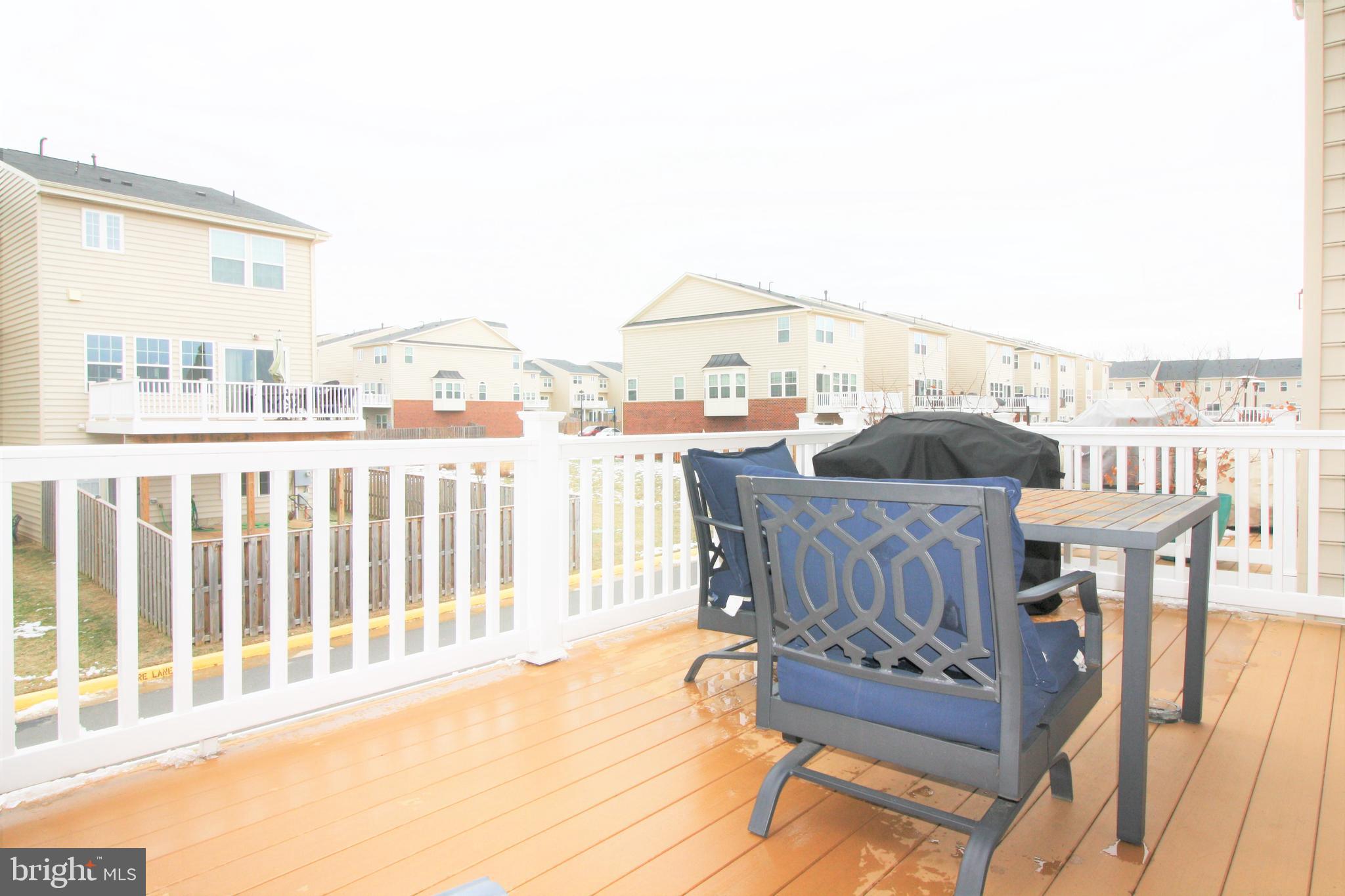 SEVEN HILLS - Residential Lease