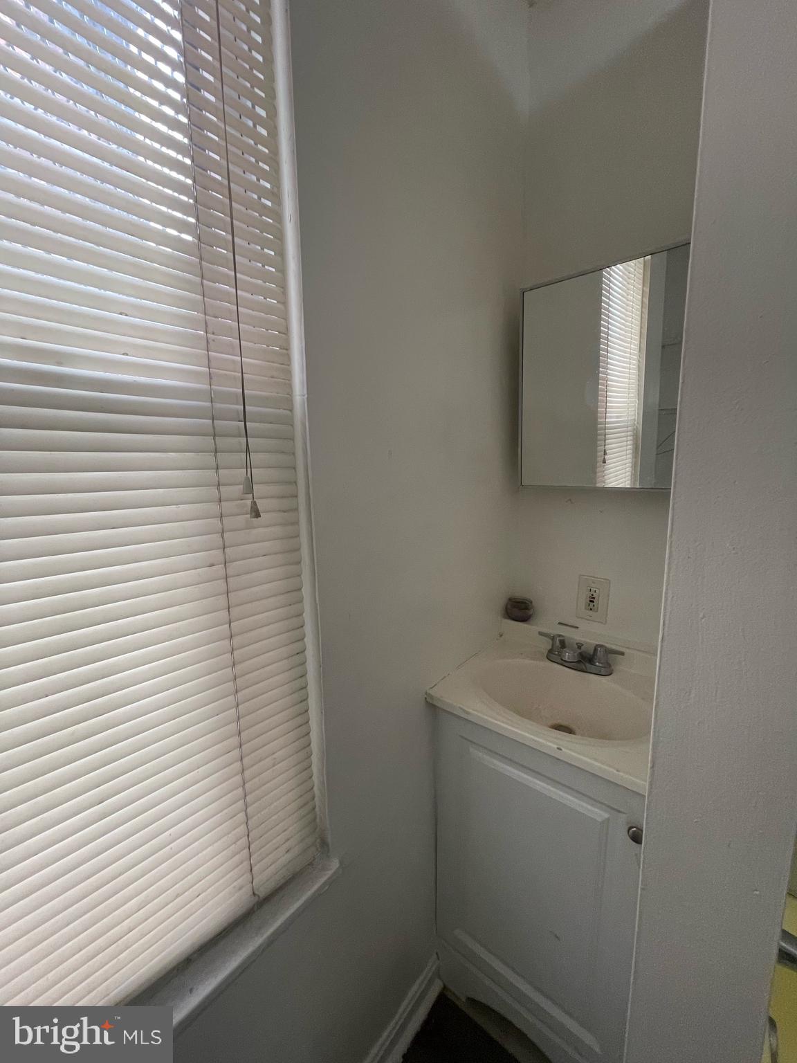 PENN NORTH - Residential Lease