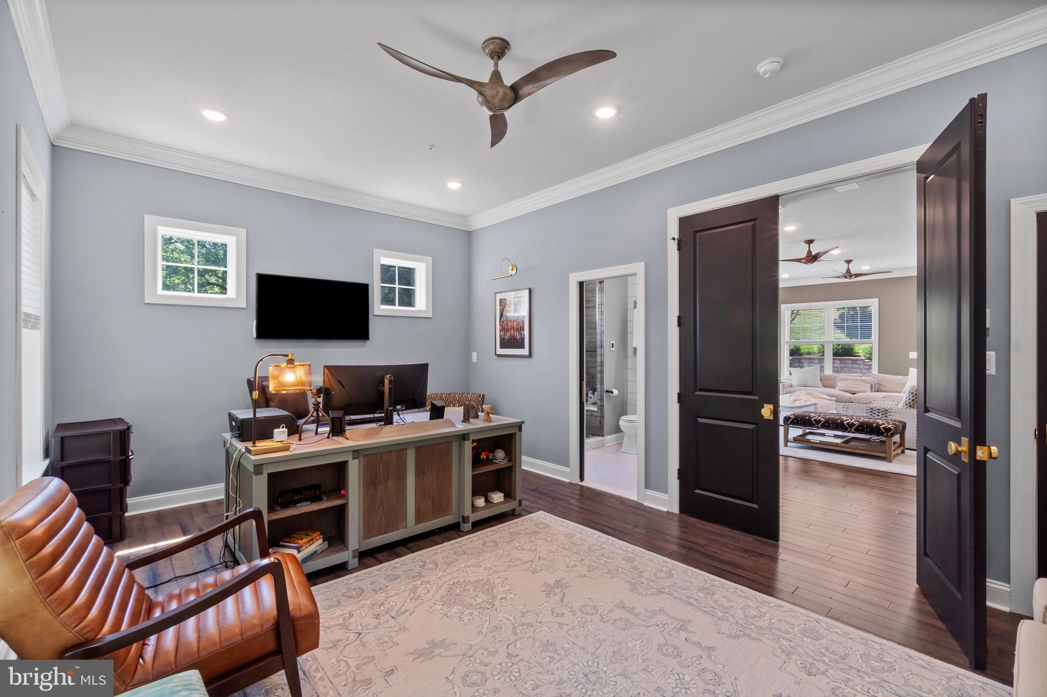 COCKEYSVILLE - Residential