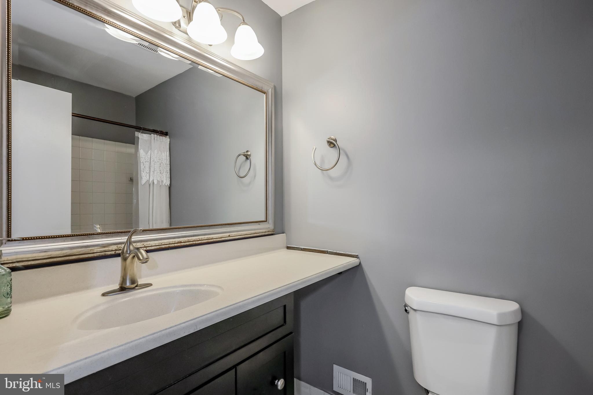 ART MUSEUM AREA - Residential