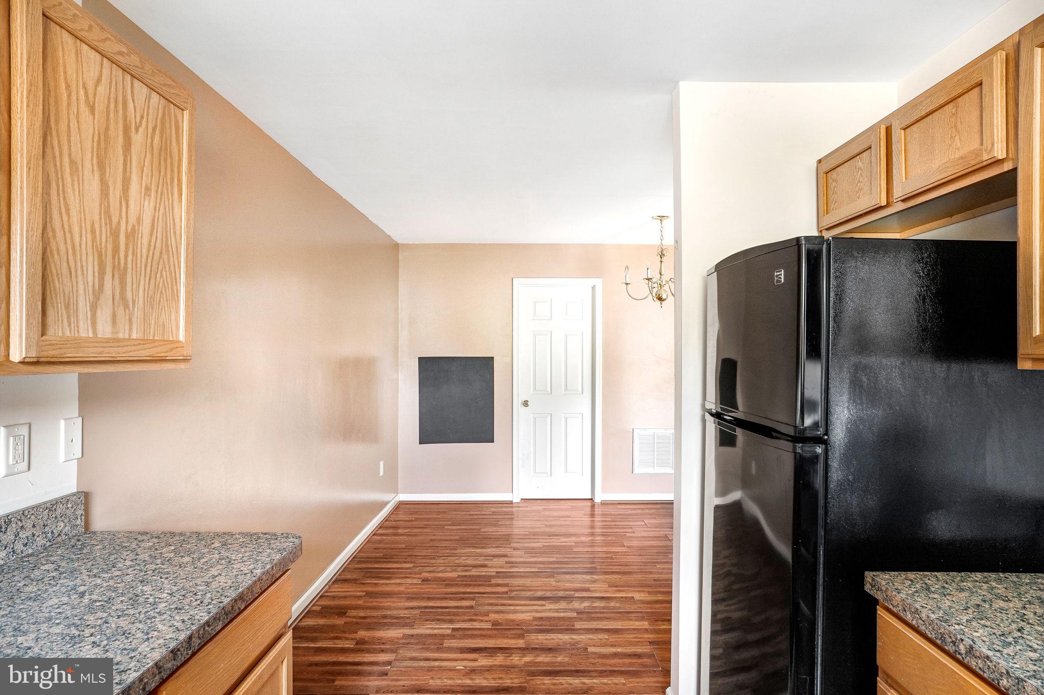 THE TOWNES OF RIDGEWAY - Residential