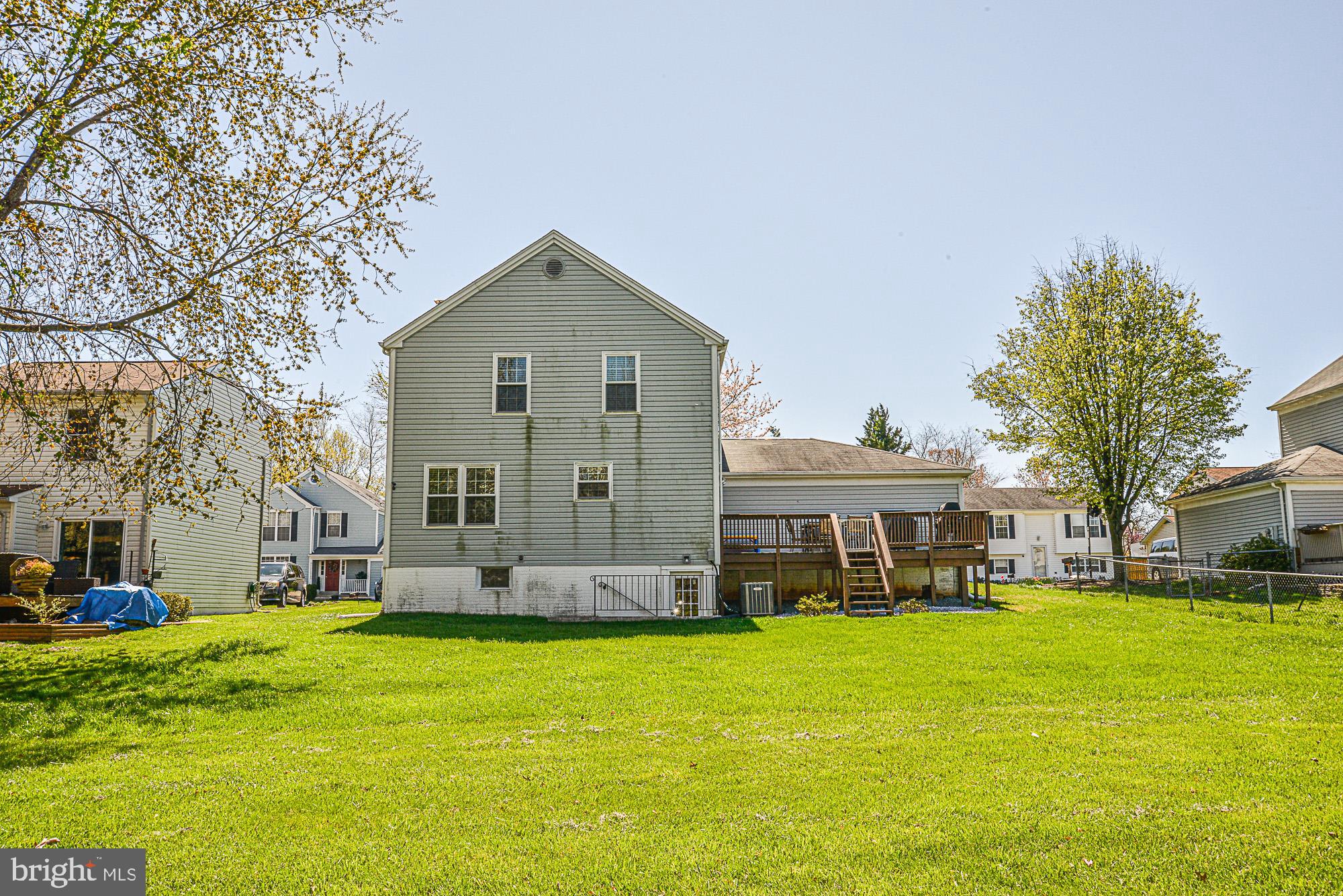 EXETER - Residential Lease