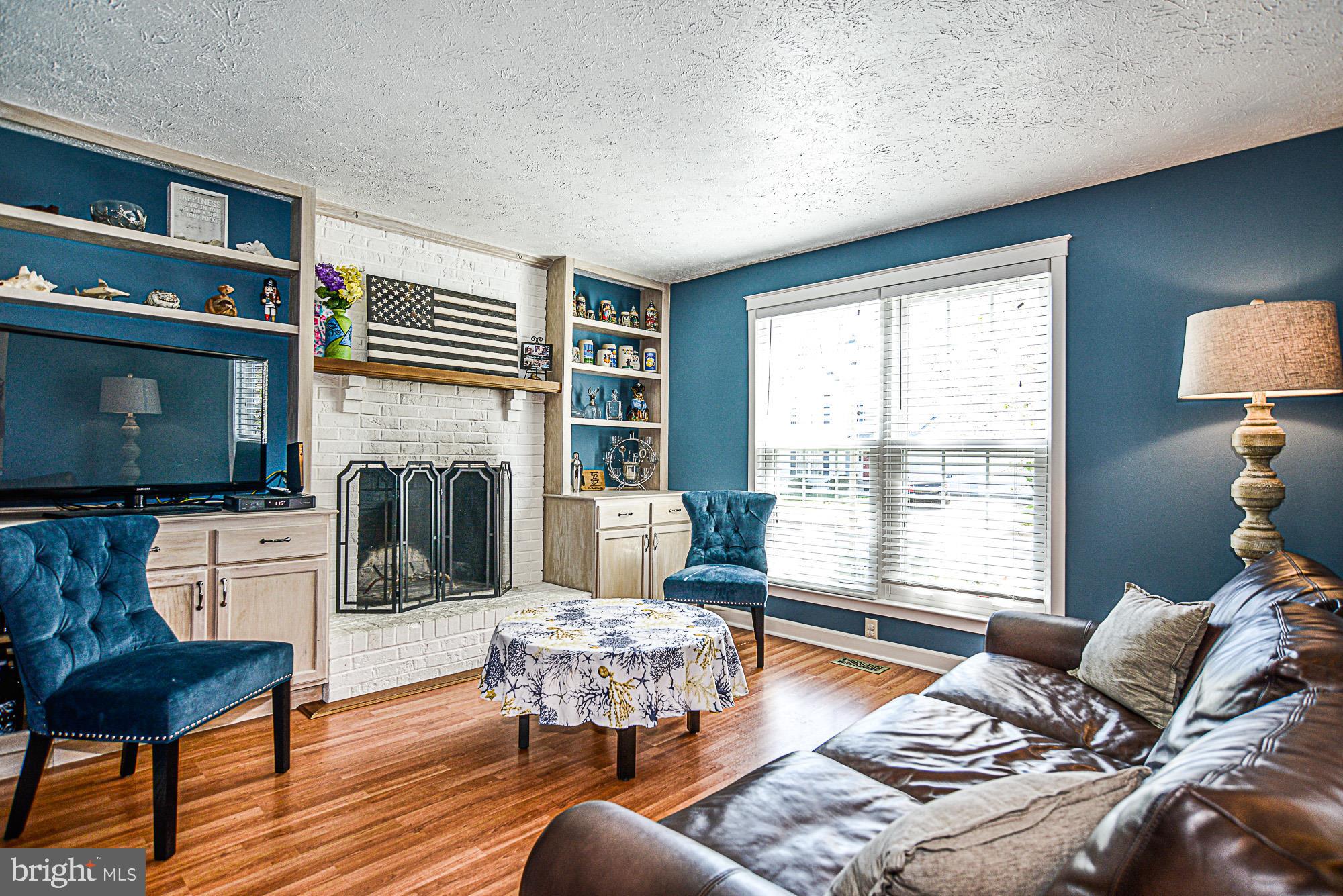 EXETER - Residential Lease