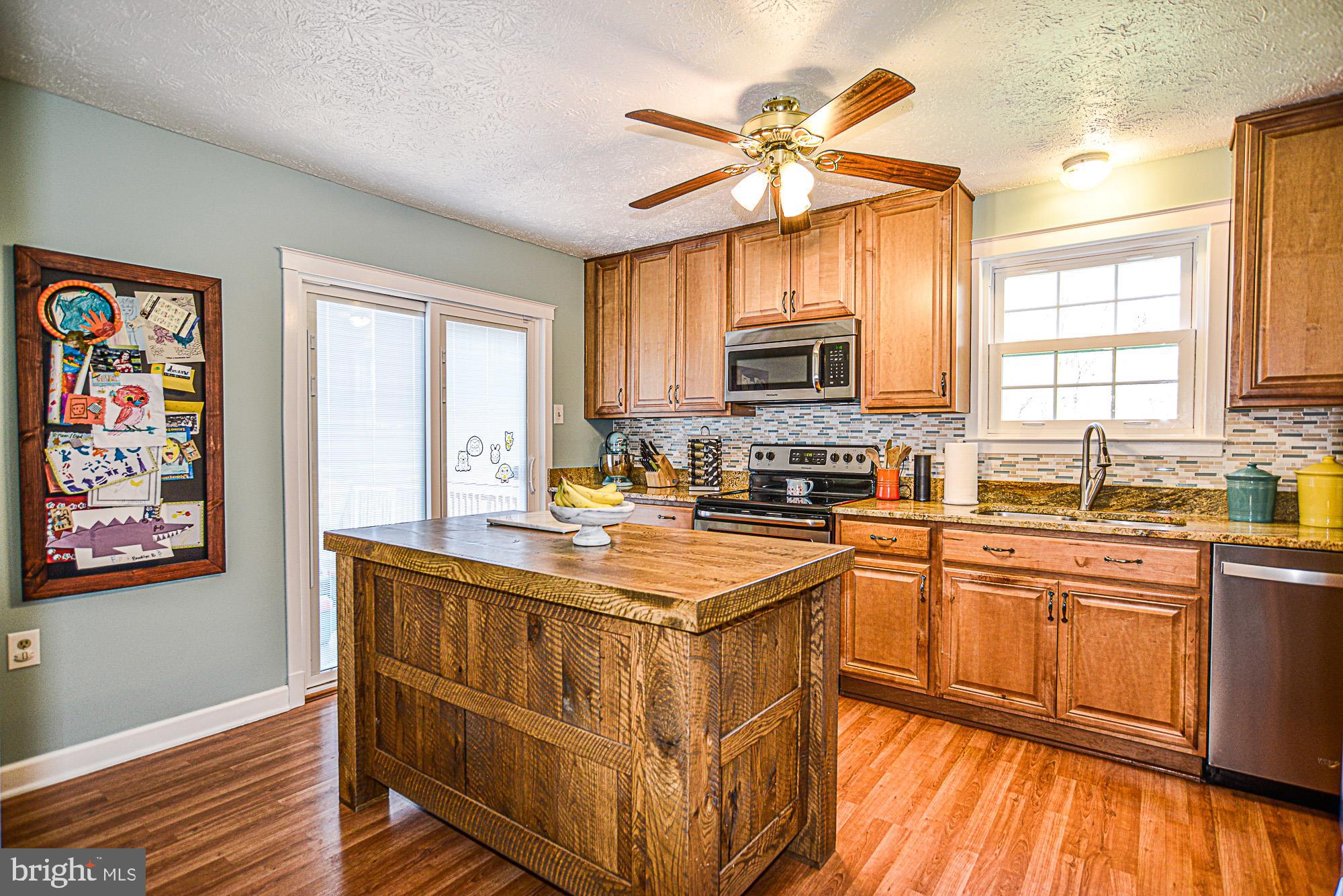 EXETER - Residential Lease