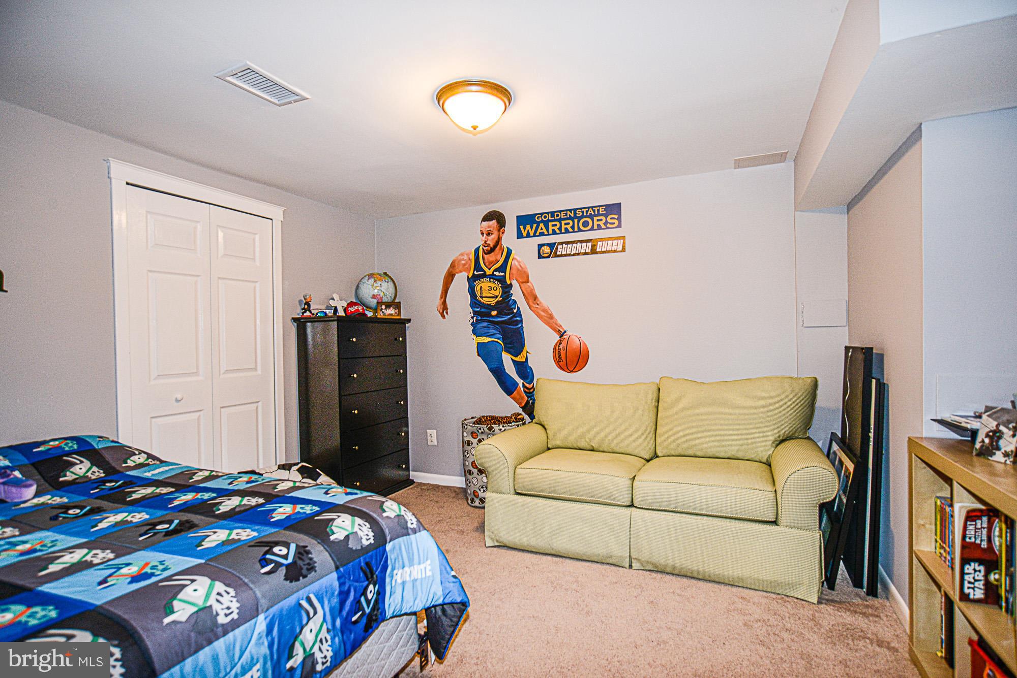 EXETER - Residential Lease