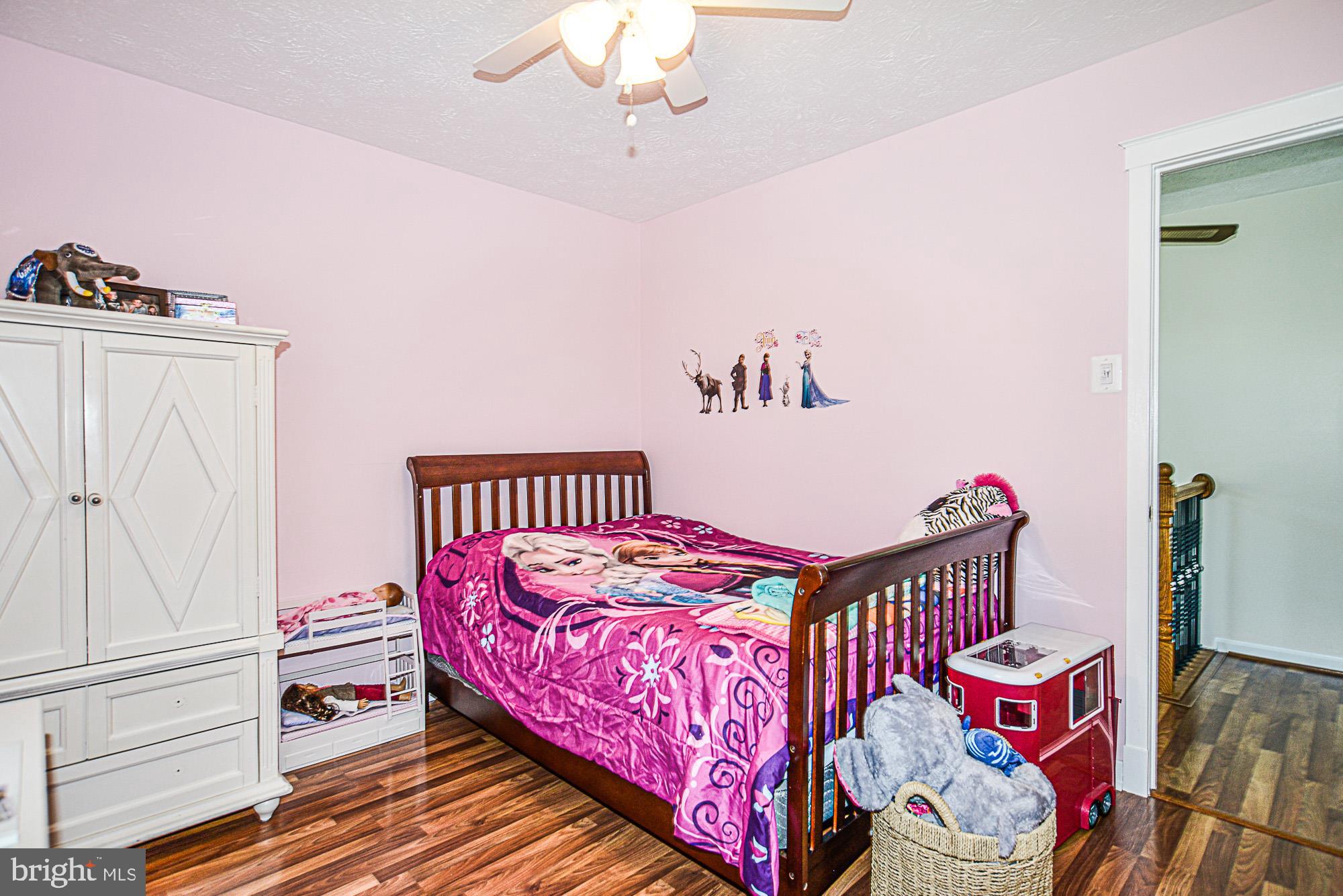 EXETER - Residential Lease