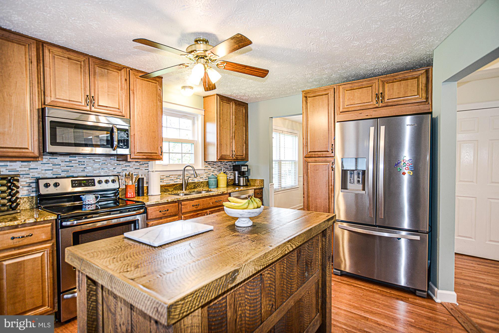 EXETER - Residential Lease