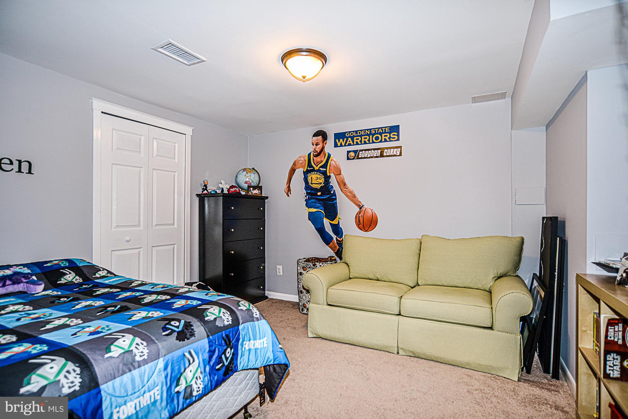 EXETER - Residential Lease