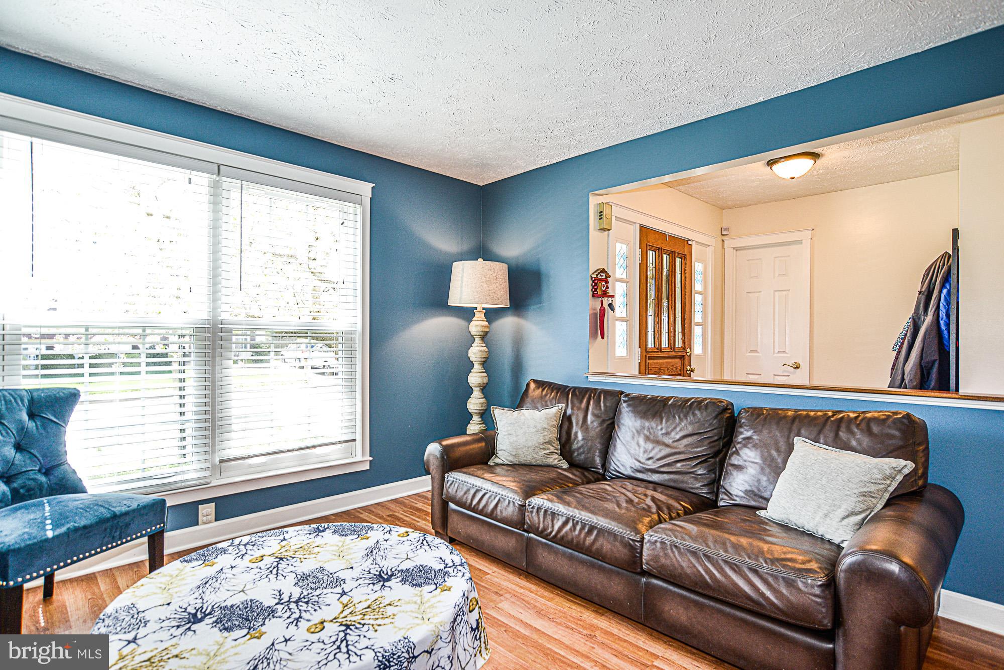 EXETER - Residential Lease