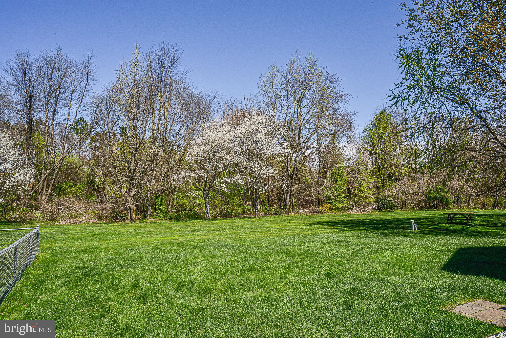 EXETER - Residential Lease