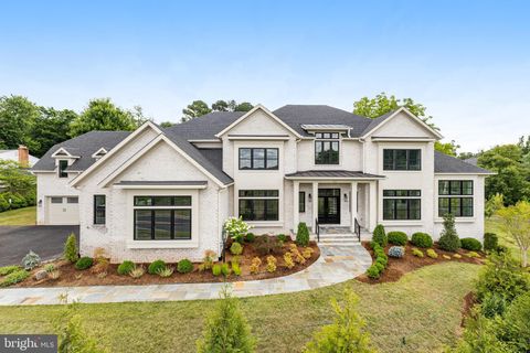 Property photo of 1337 Beulah Road, Vienna, VA 22182