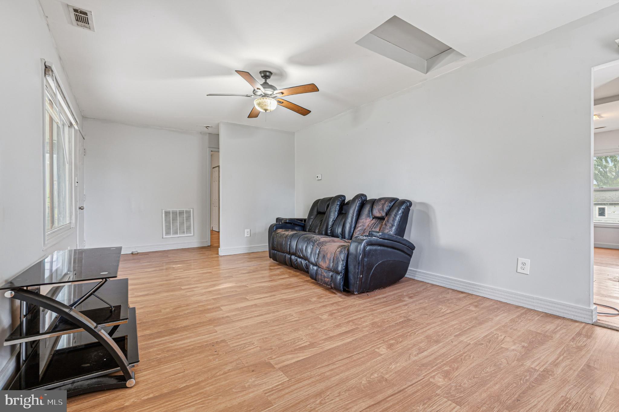 DUNDALK - Residential Lease