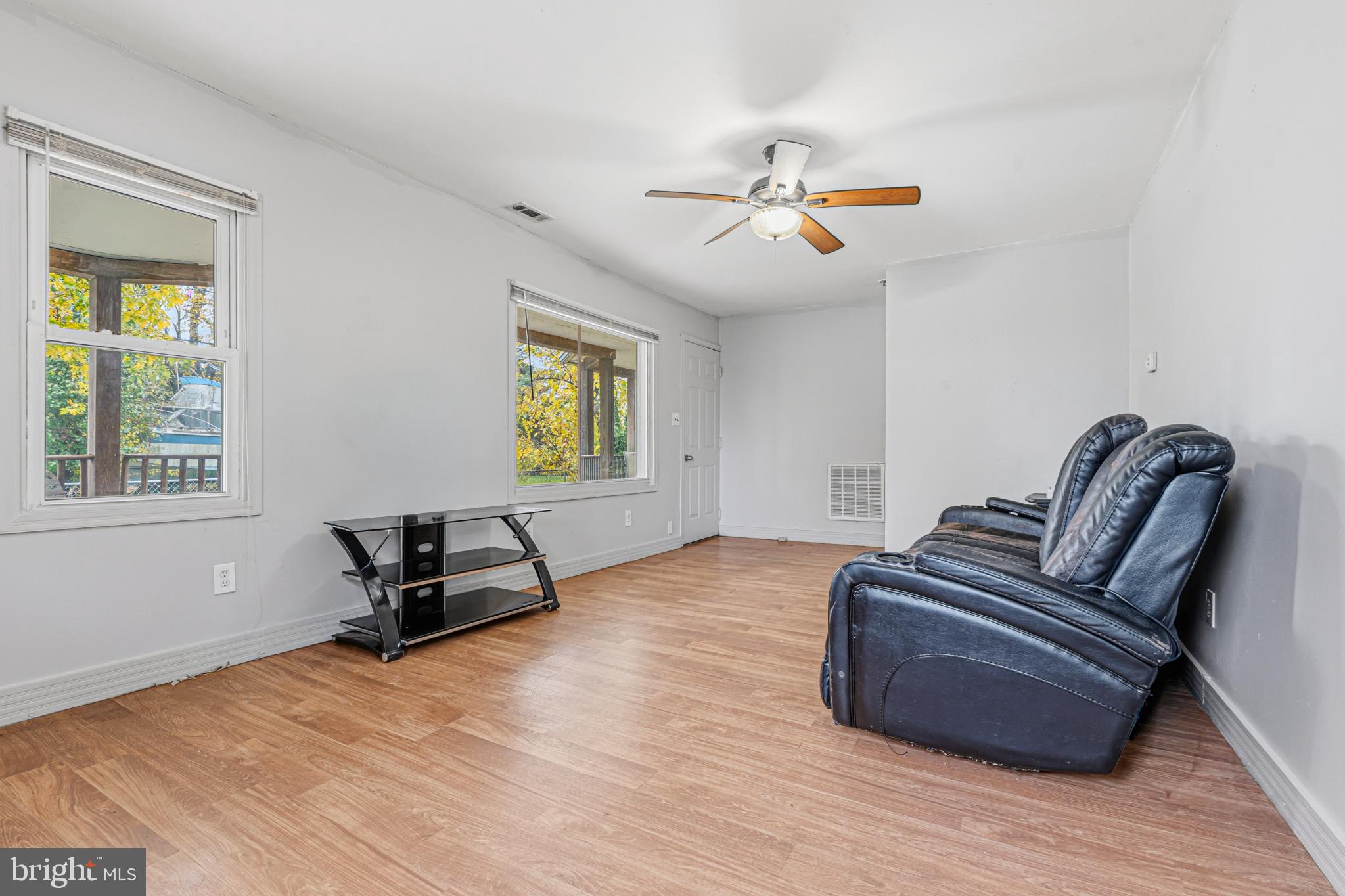 DUNDALK - Residential Lease