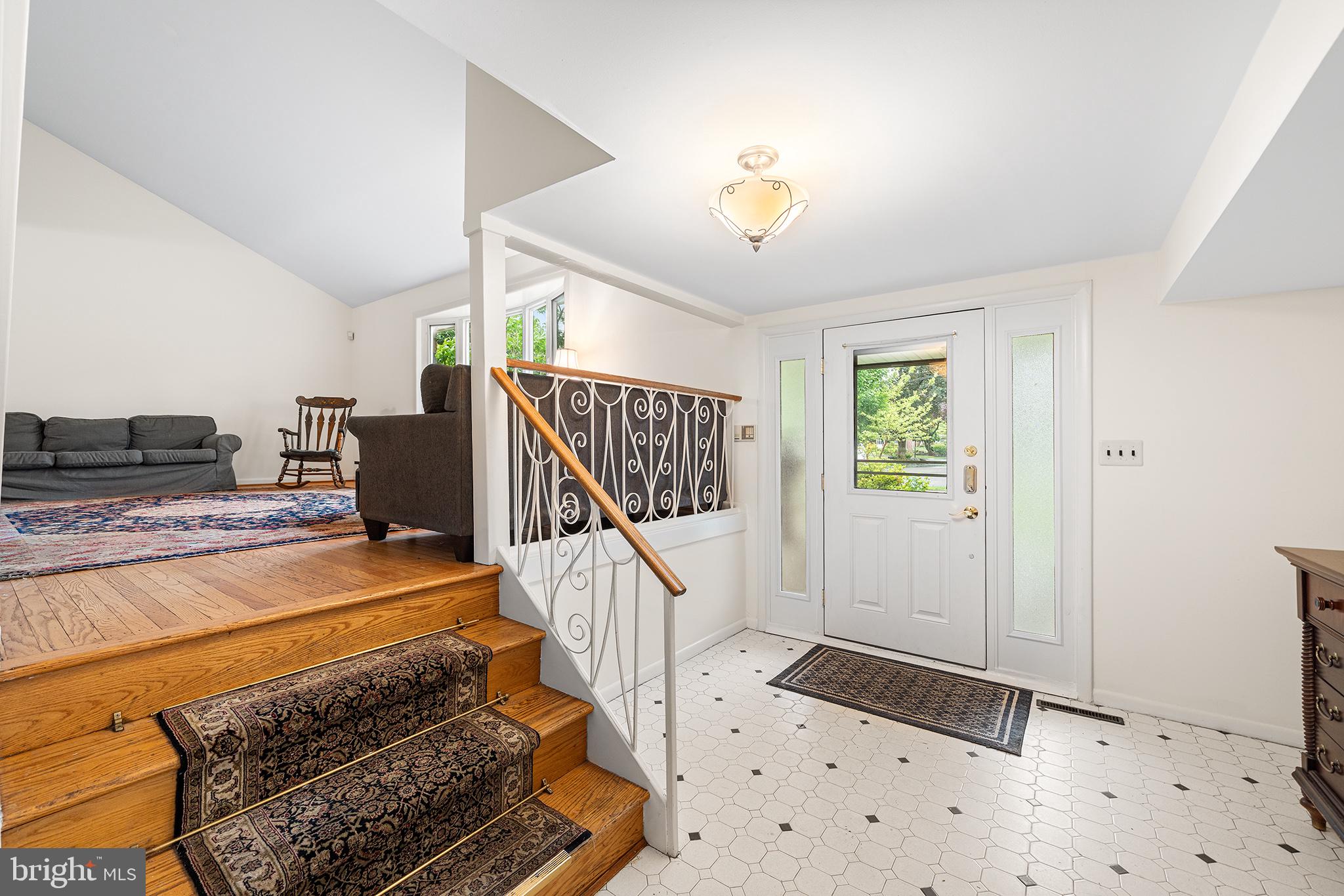 6 CONCORD CIRCLE