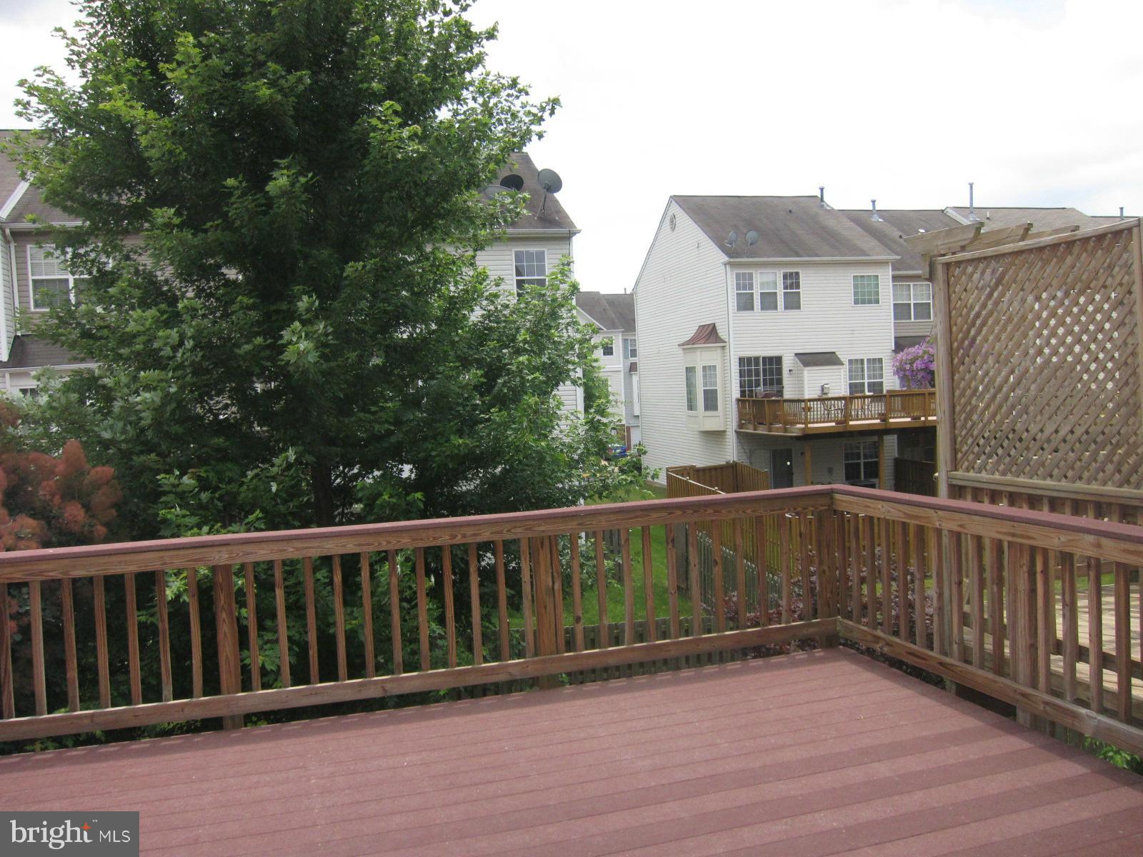 LOUDOUN PARKWAY CENTER - Residential Lease