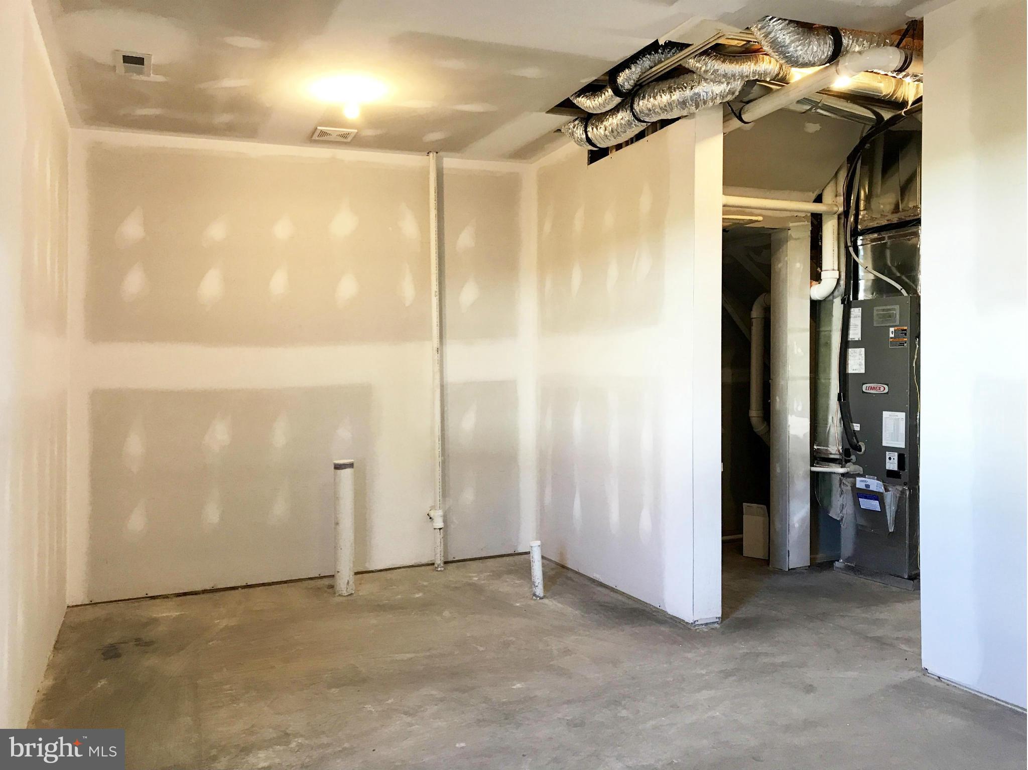 KENSINGTON TERRACE - Residential