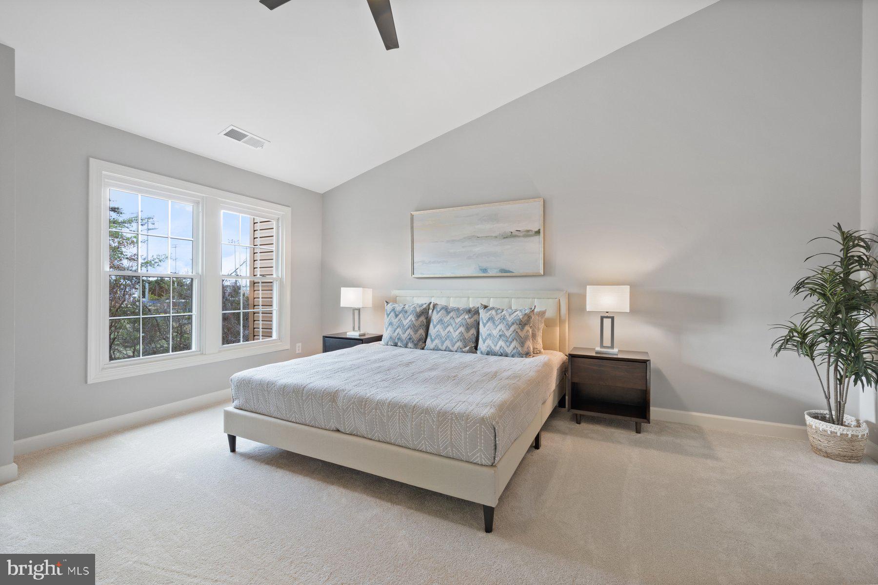 KINGSTOWNE - Residential