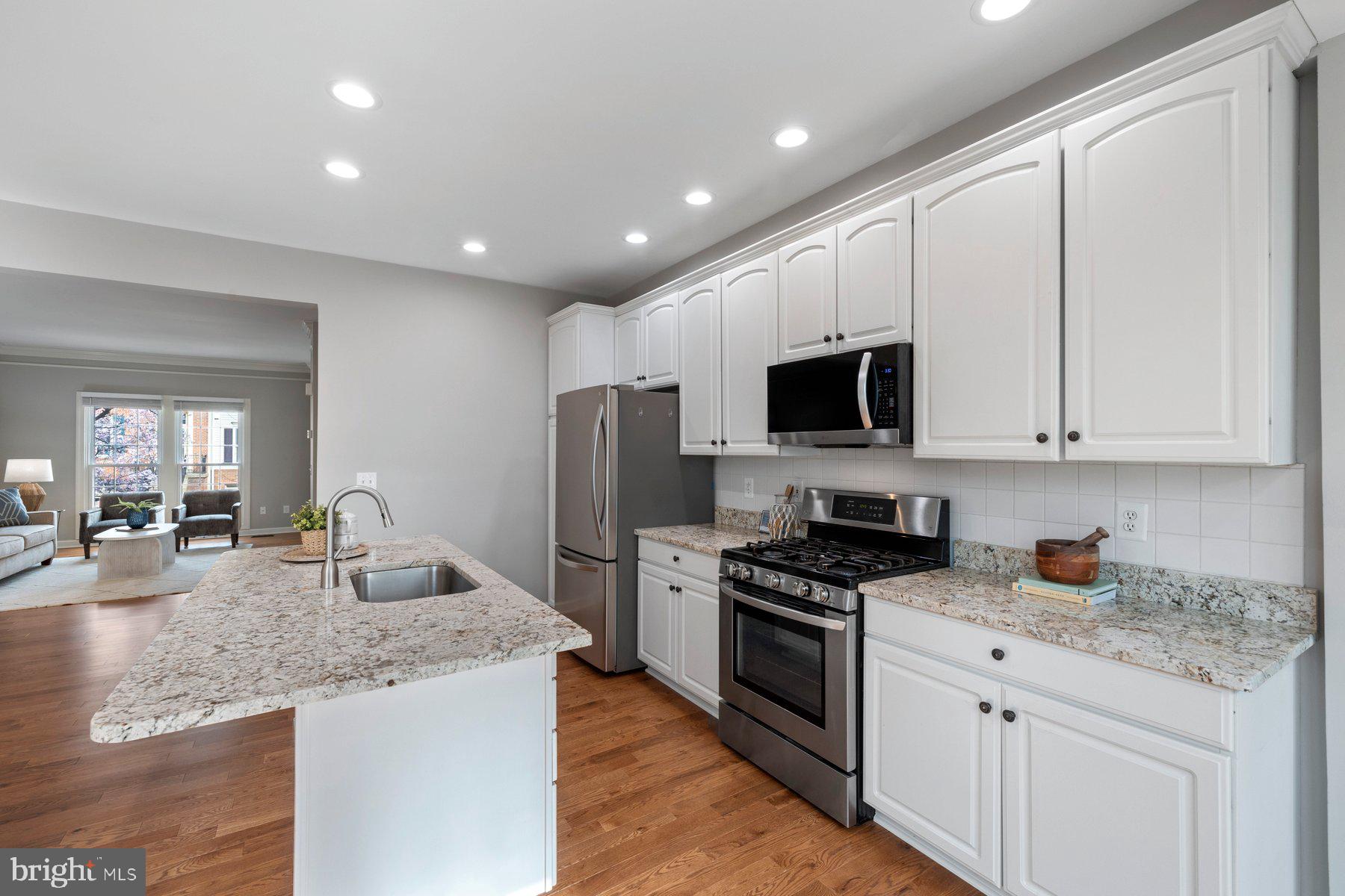 KINGSTOWNE - Residential