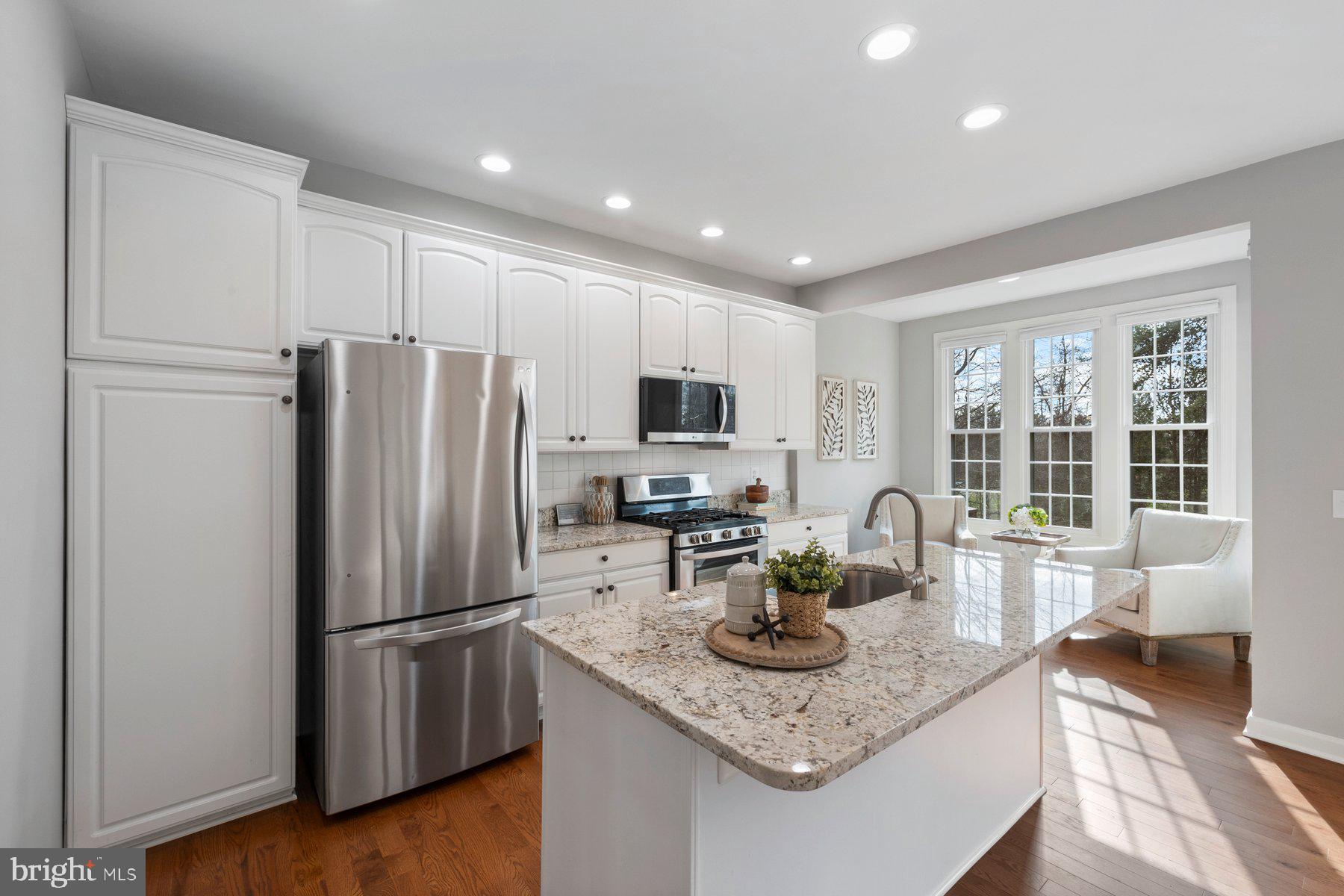 KINGSTOWNE - Residential