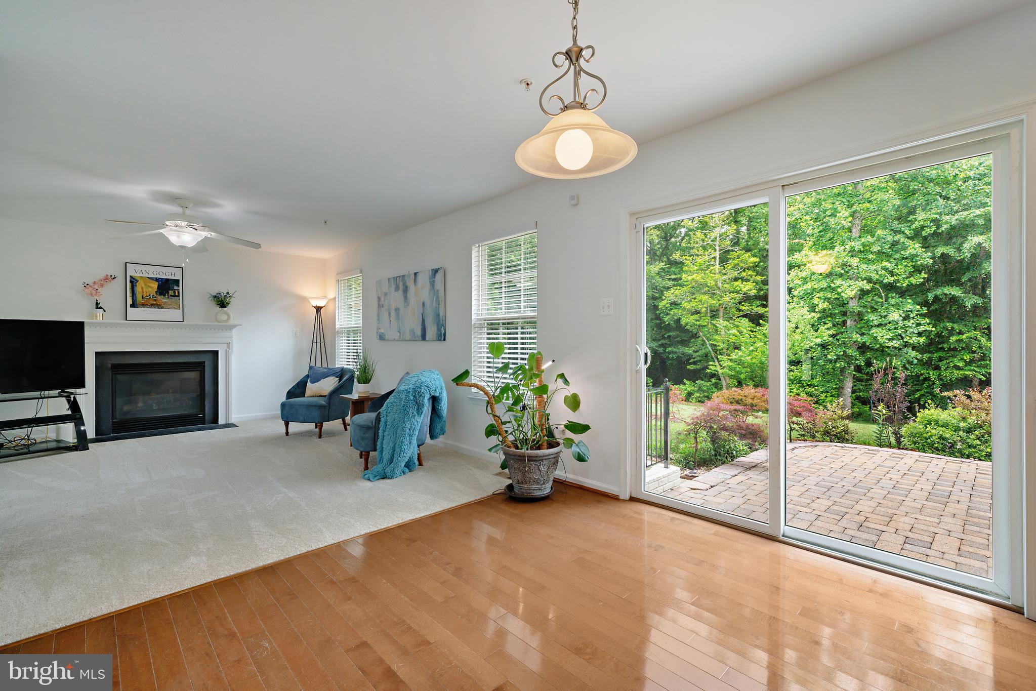 5513 NOTCHED BEAK COURT