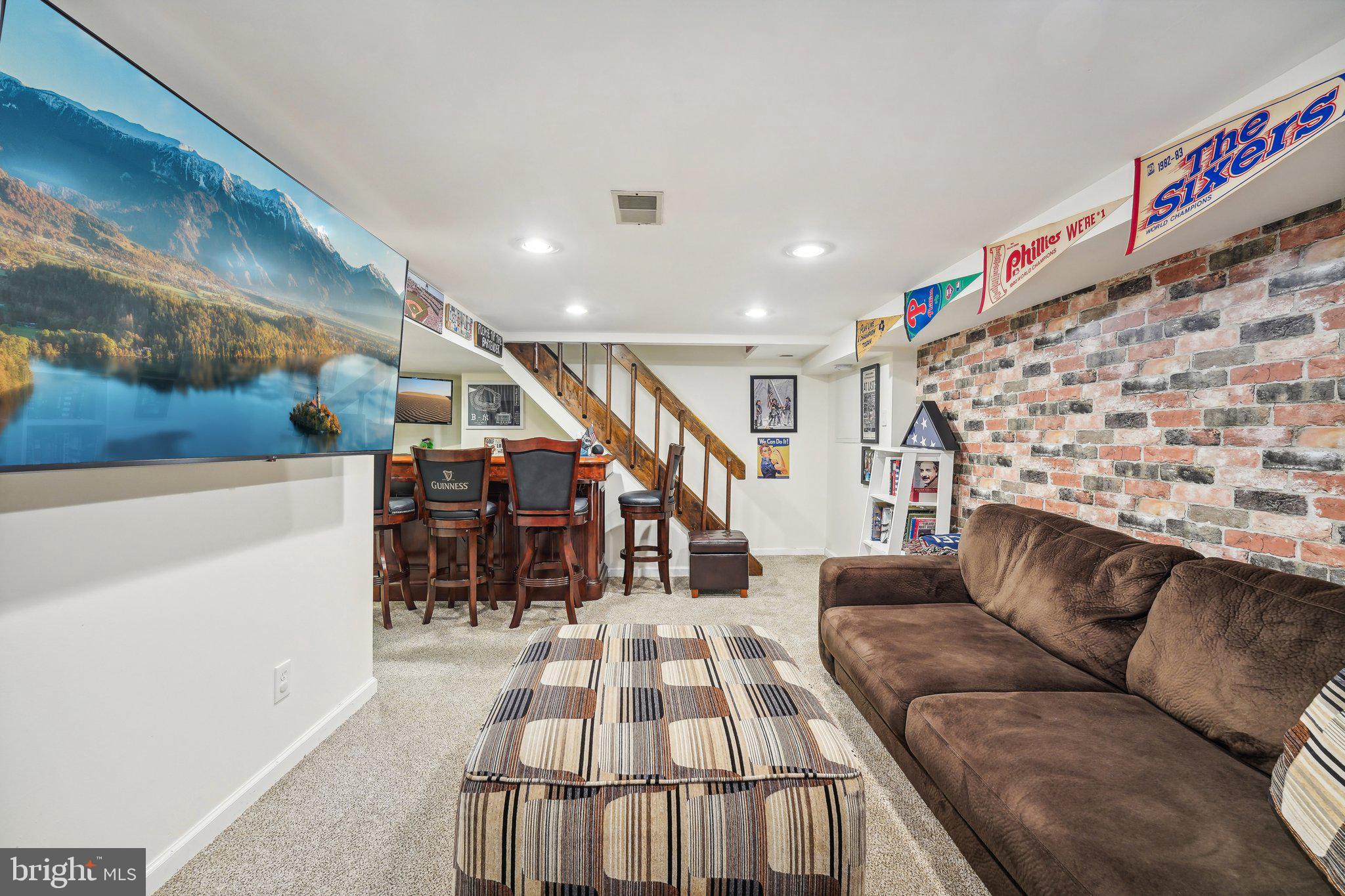 HAVERTOWN - Residential