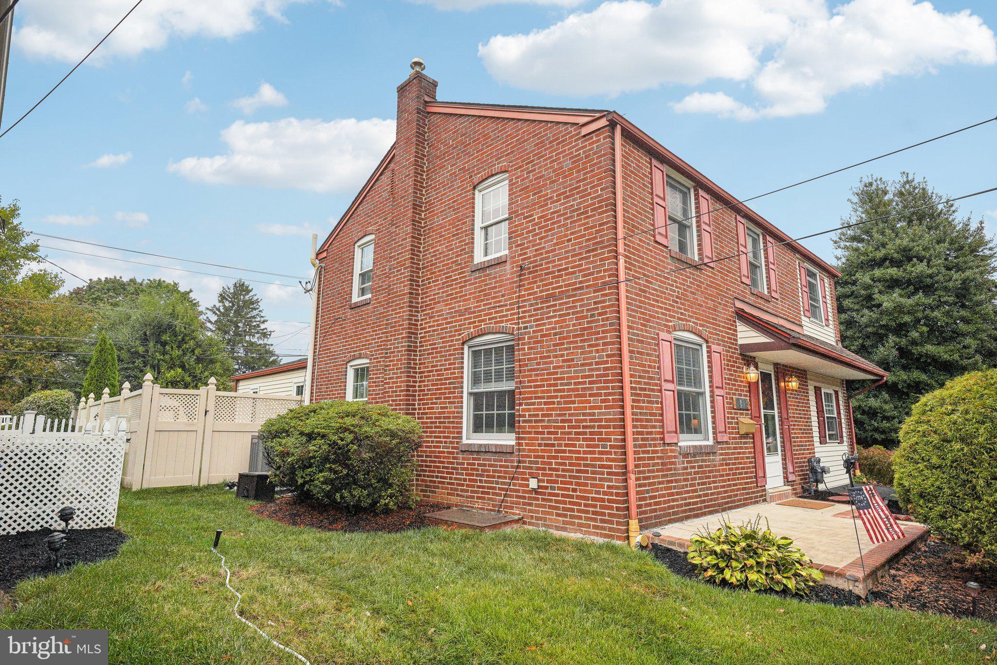 HAVERTOWN - Residential