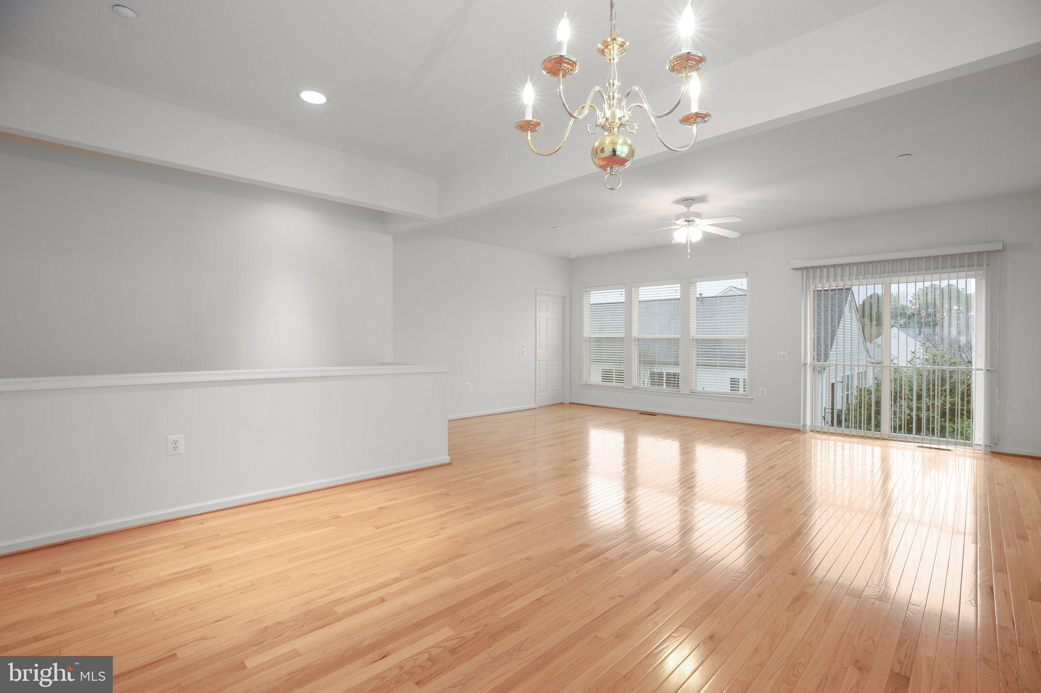 FALLS RUN - Residential