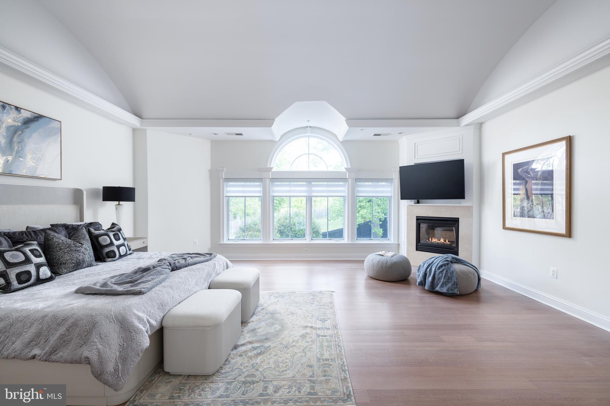 KENWOOD PARK - Residential