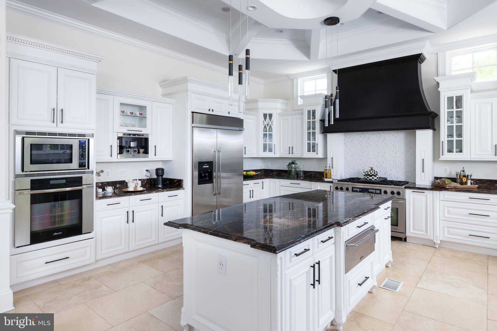 KENWOOD PARK - Residential