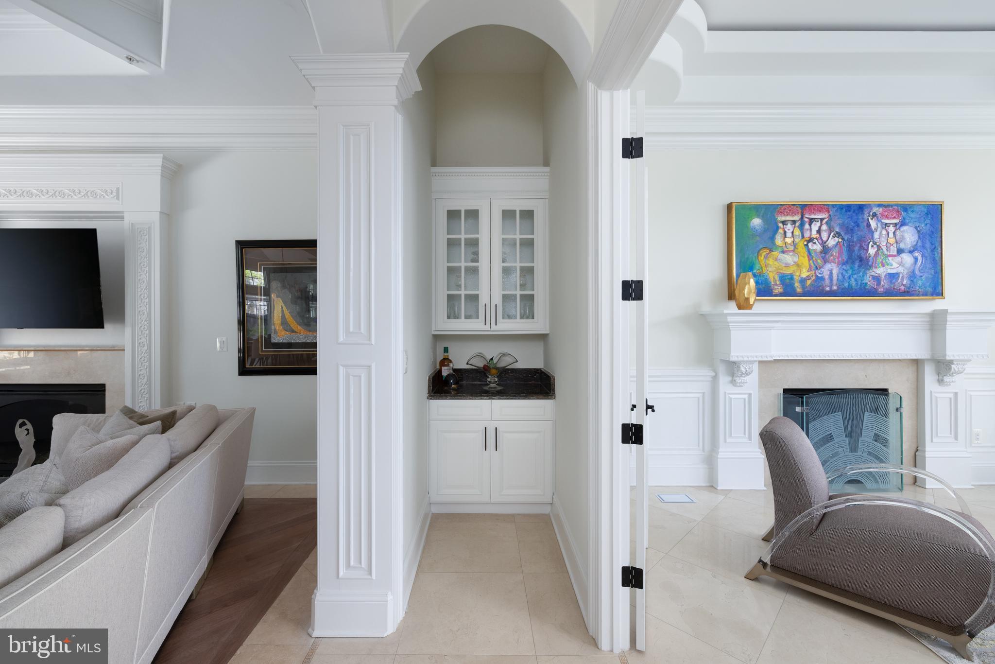 KENWOOD PARK - Residential