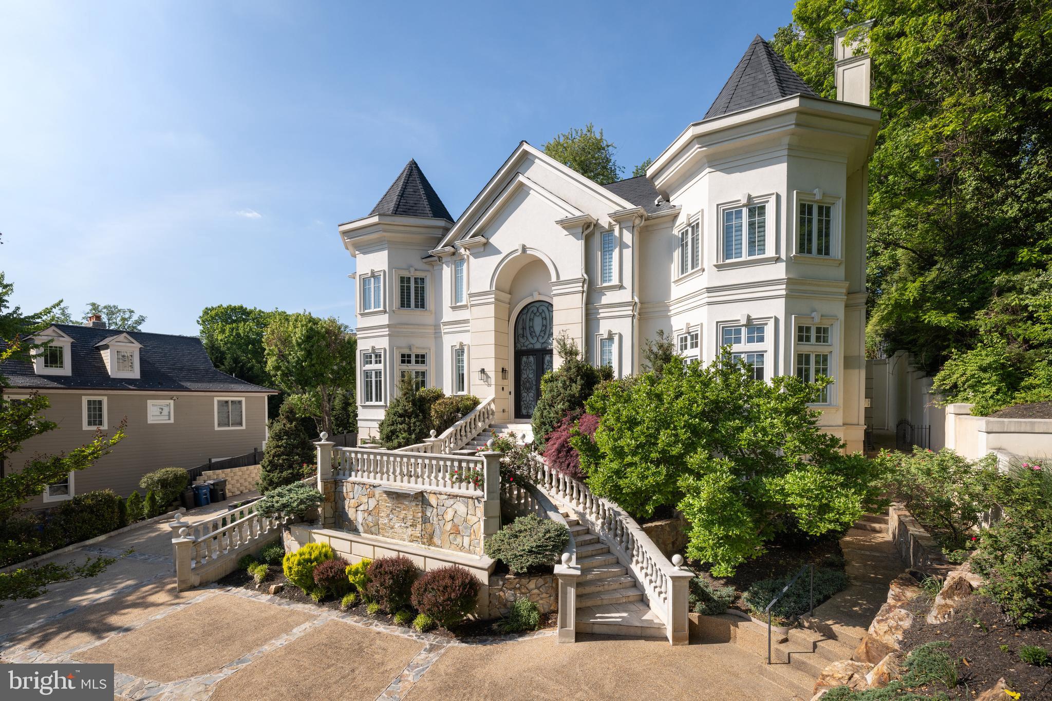 KENWOOD PARK - Residential