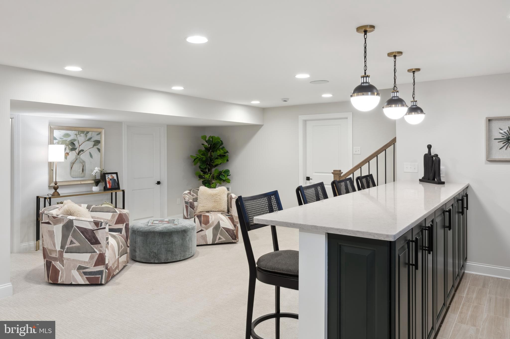 LIGHTSHIP COVE - Residential