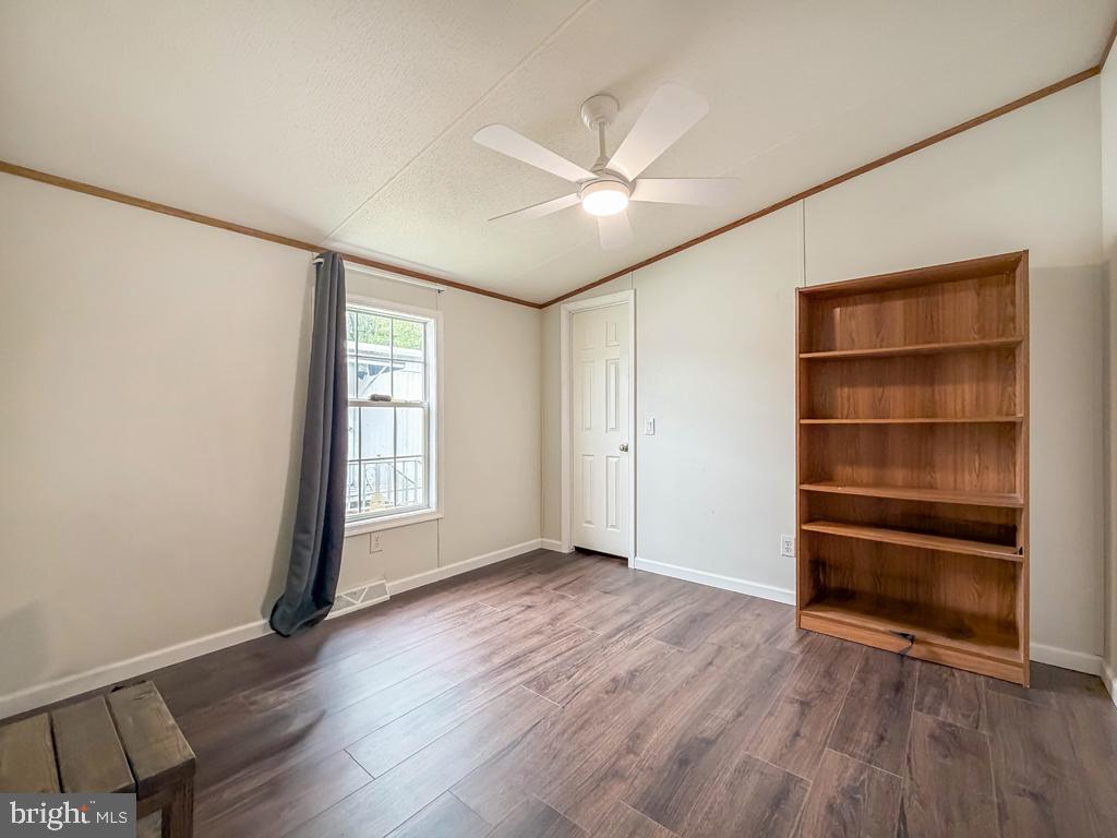 PENN VALLEY MHP - Residential