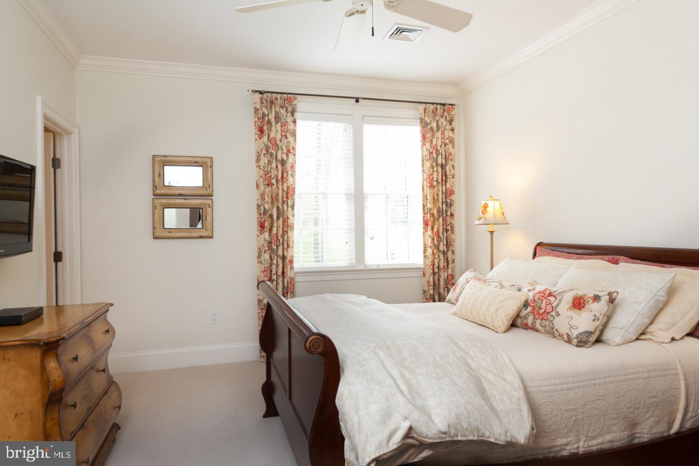 ARONIMINK - Residential