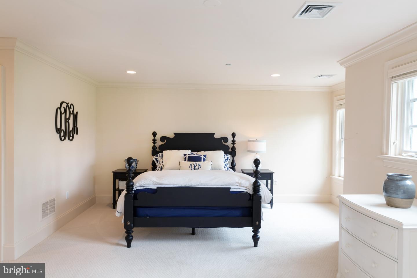 ARONIMINK - Residential