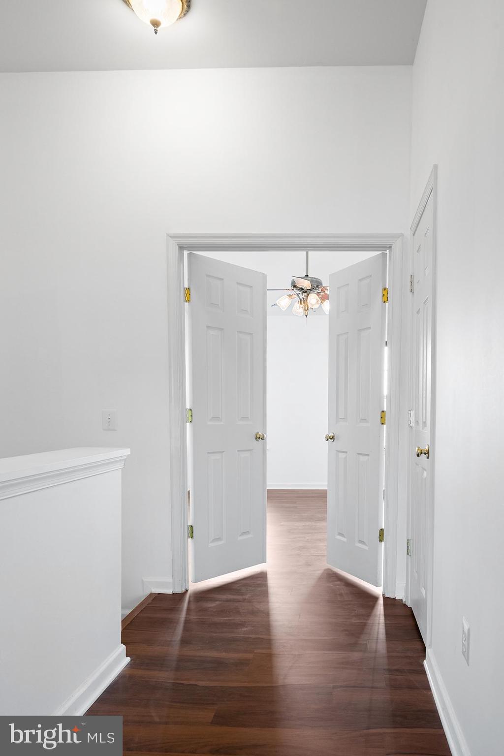 SYCAMORE HILL - Residential